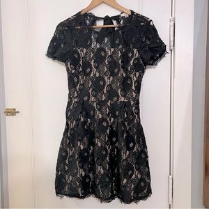 Francesca A-line mini lace dress size M, Black and cream, open back, zipper back